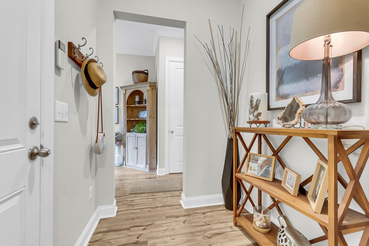 3046 Emma Lane Photo 14