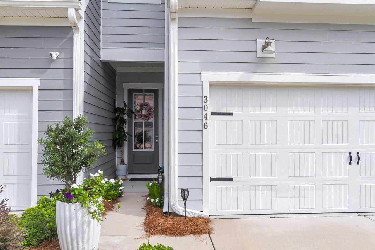 3046 Emma Lane Photo 32