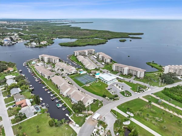 8251 BRENT STREET, Unit 918, PORT RICHEY, FL 34668