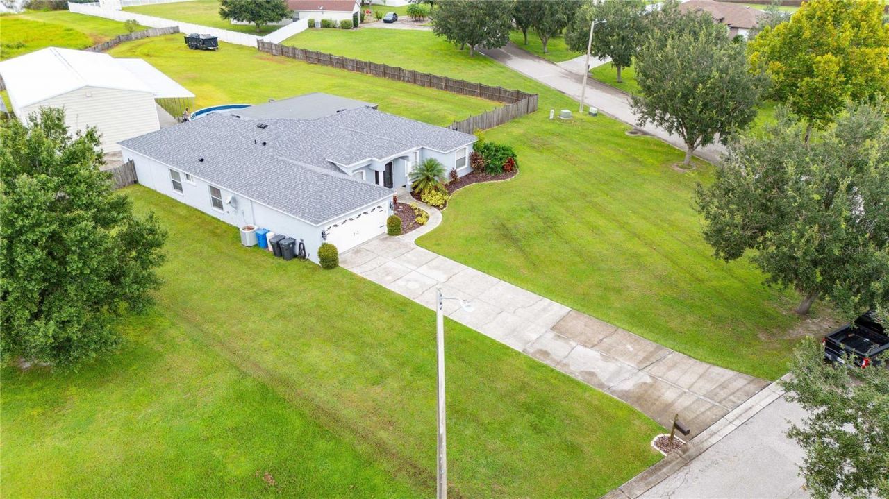 1552 Avondale Ridge Drive, Plant City, FL 33567 Photo