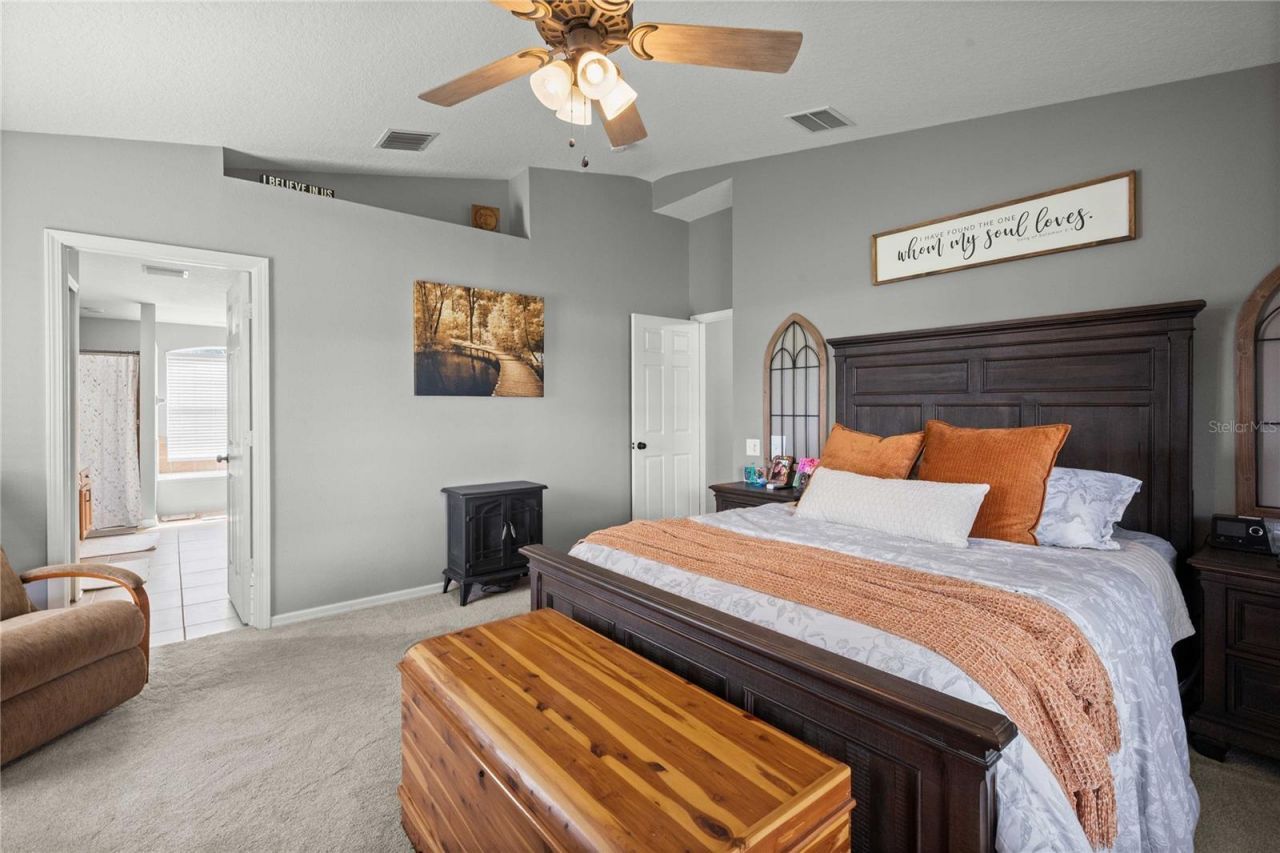 1552 Avondale Ridge Drive, Plant City, FL 33567 Photo