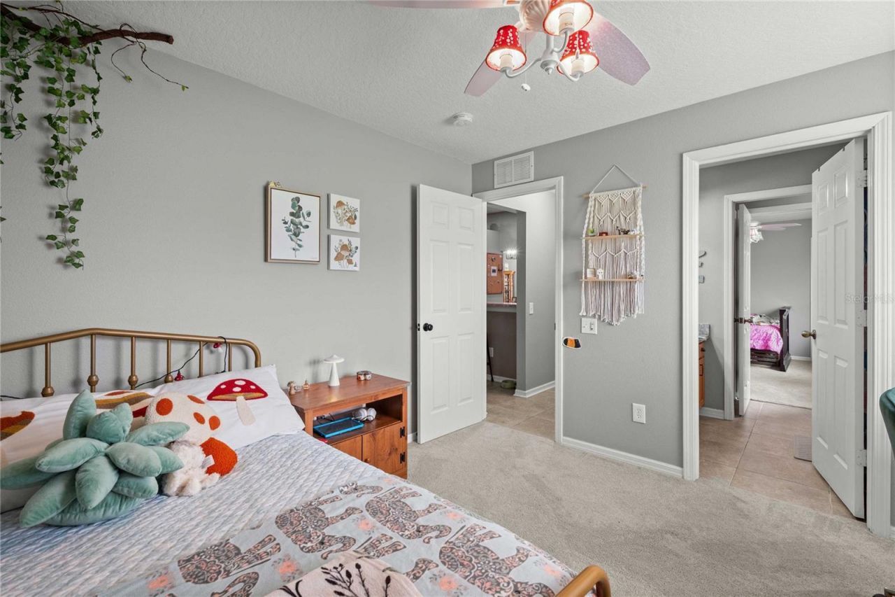 1552 Avondale Ridge Drive, Plant City, FL 33567 Photo