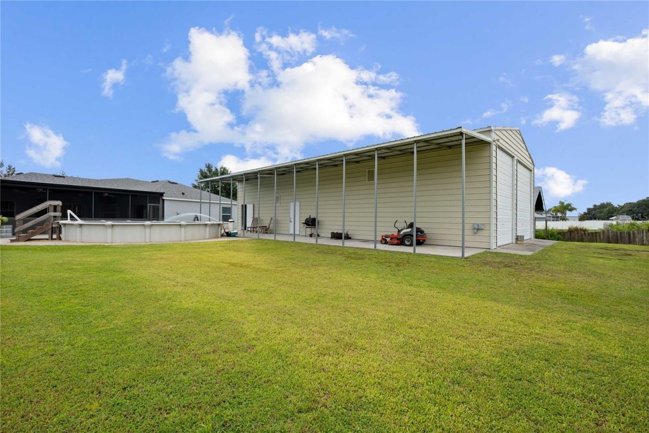 1552 Avondale Ridge Drive, Plant City, FL 33567 Photo