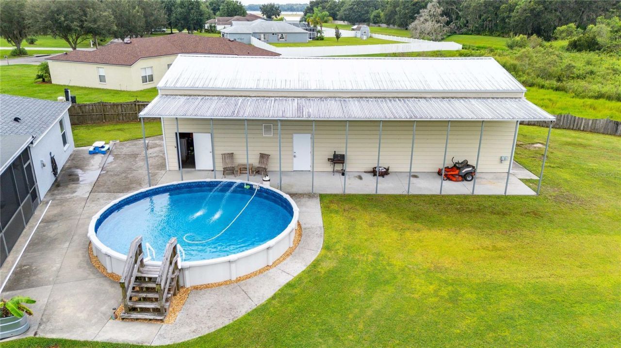 1552 Avondale Ridge Drive, Plant City, FL 33567 Photo