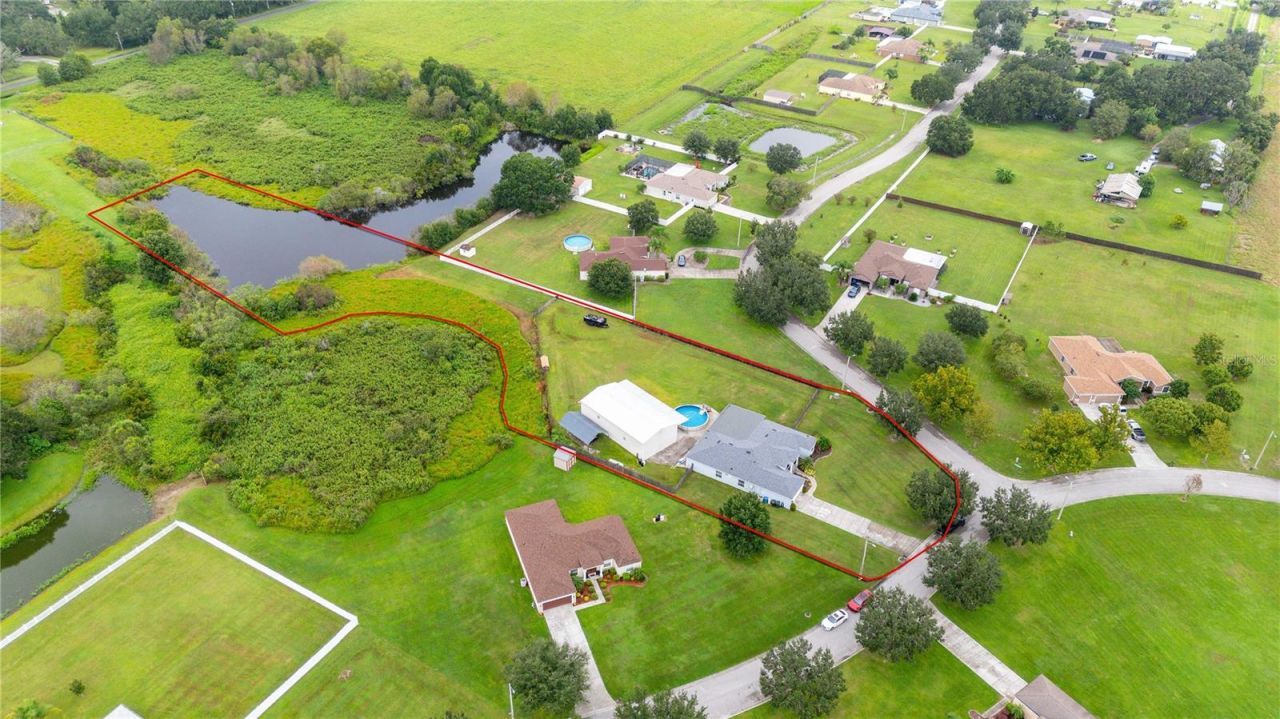 1552 Avondale Ridge Drive, Plant City, FL 33567 Photo