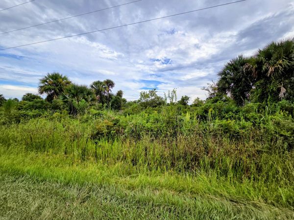 21018 NW 278th Street, Okeechobee, FL 34972