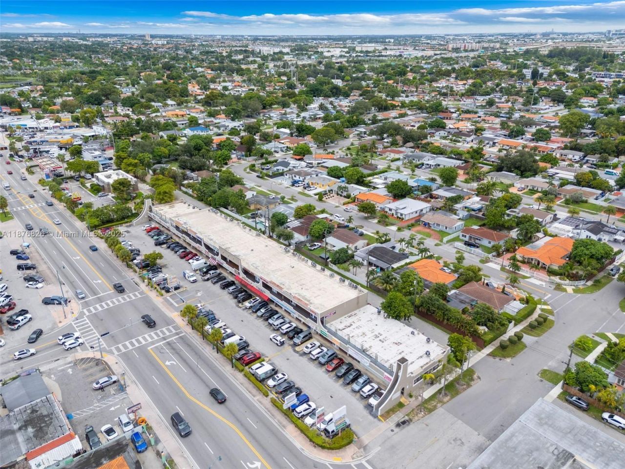 7147 SW 8th St, Miami, FL 33144 Photo
