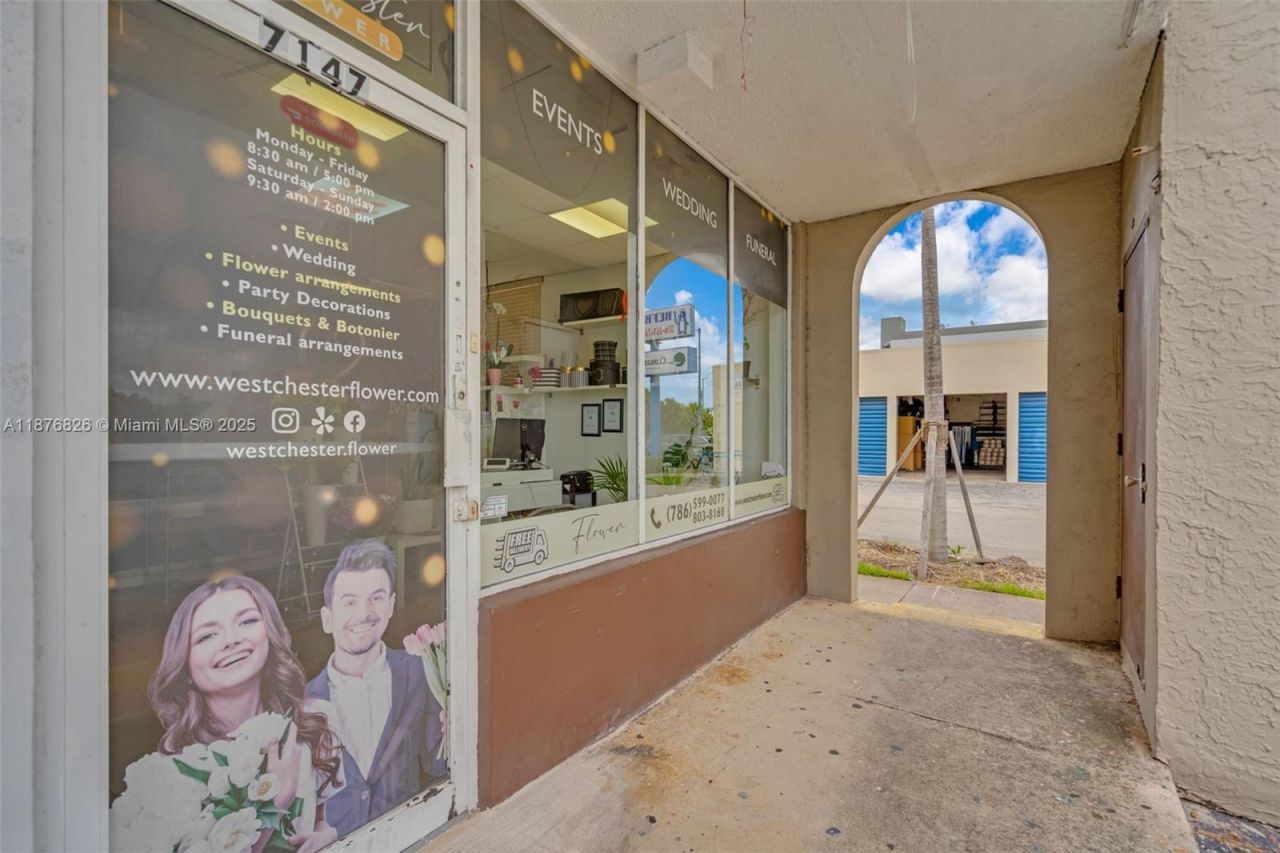 7147 SW 8th St, Miami, FL 33144 Photo