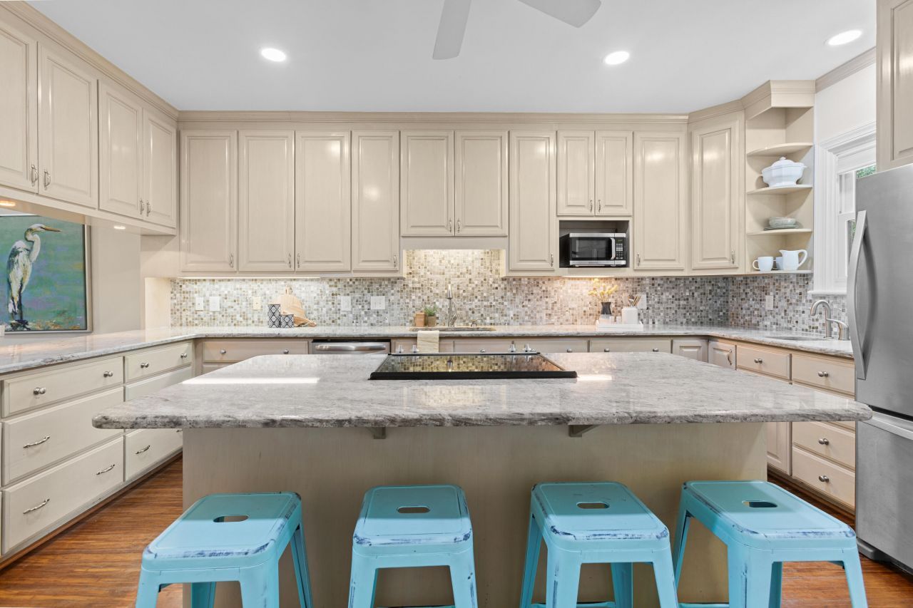 3105 Palm Boulevard Photo 10