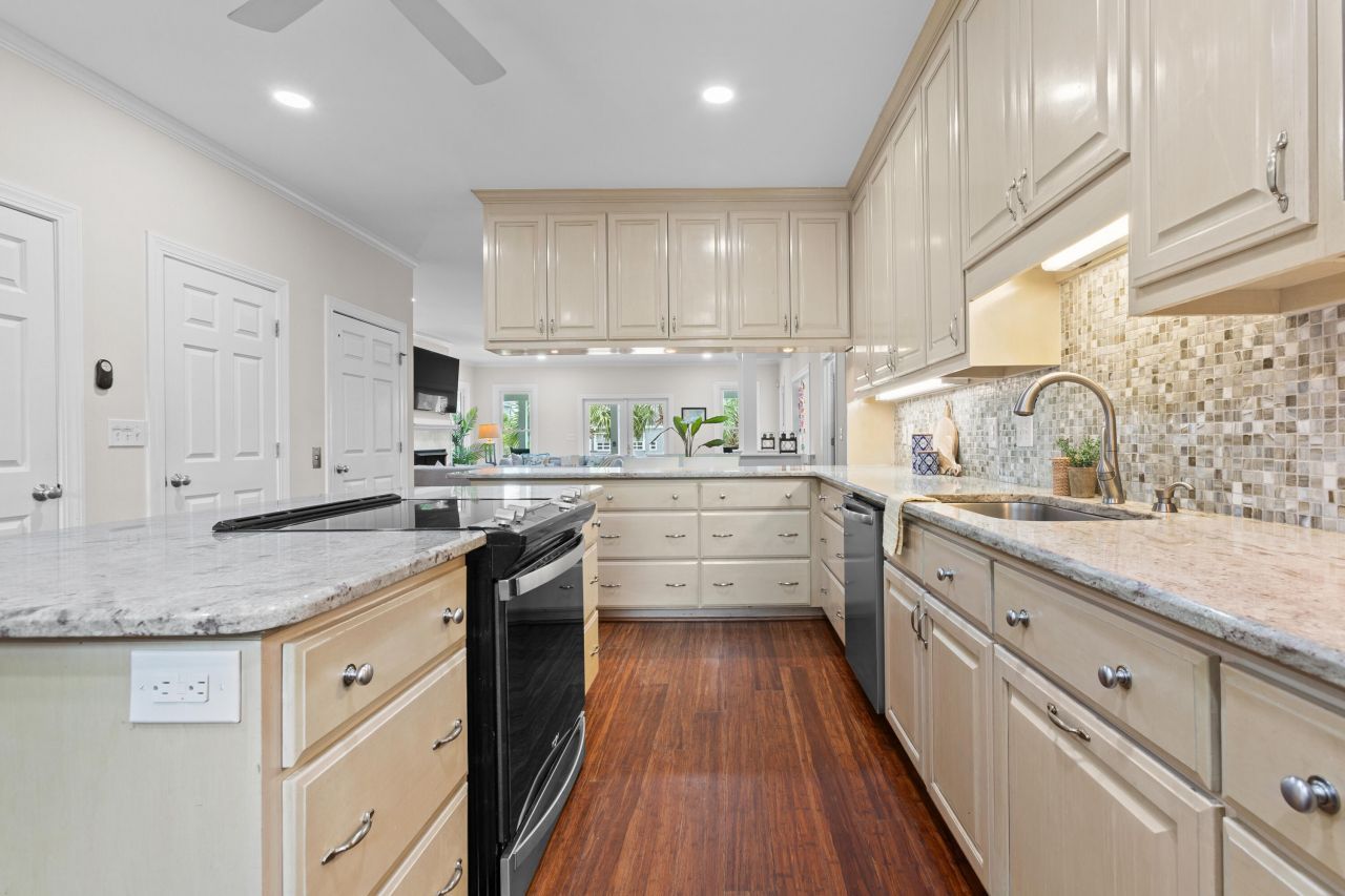 3105 Palm Boulevard Photo 12