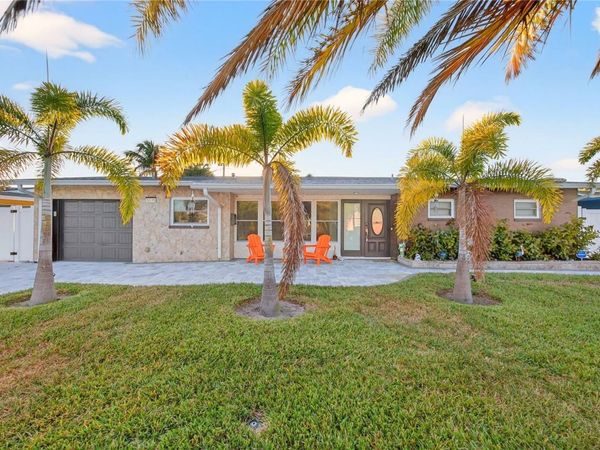 5235 40TH STREET S, ST PETERSBURG, FL 33711