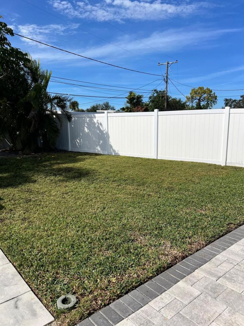 5235 40th Street S, Saint Petersburg, FL 33711 Photo