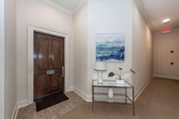 108 Fairbanks Oak Aly photo 4