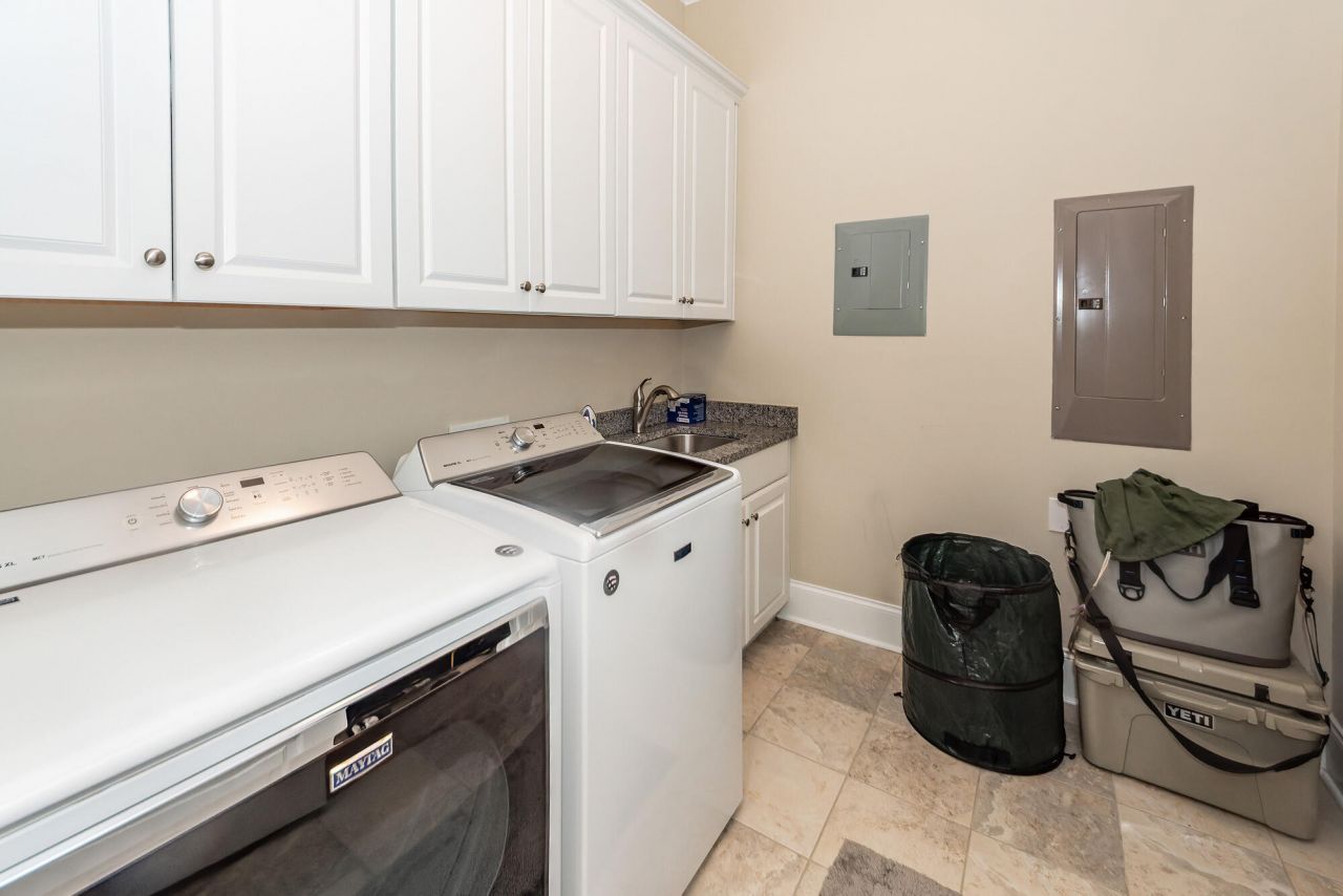 108 Fairbanks Oak Aly Photo 30