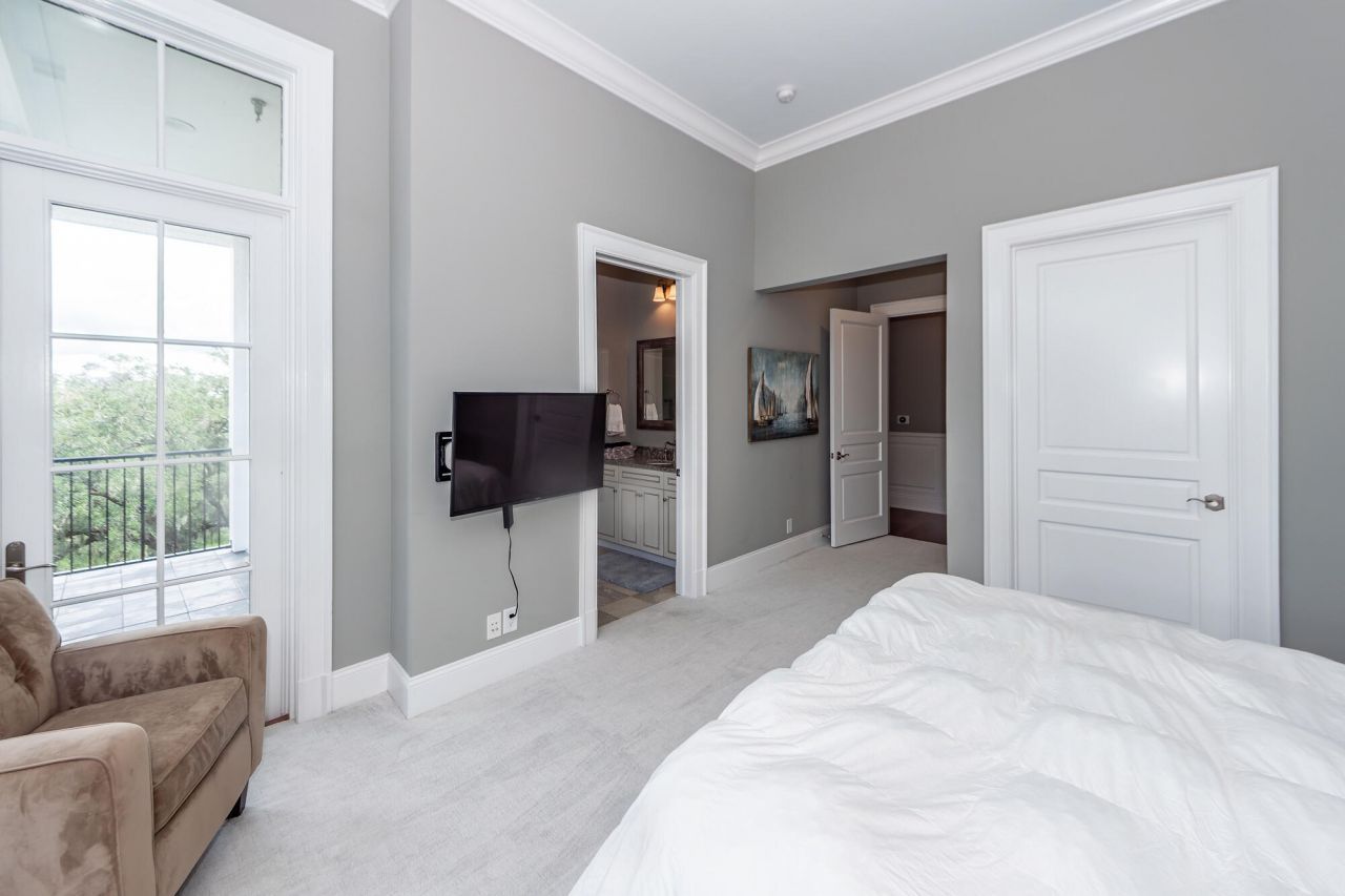 108 Fairbanks Oak Aly Photo 39