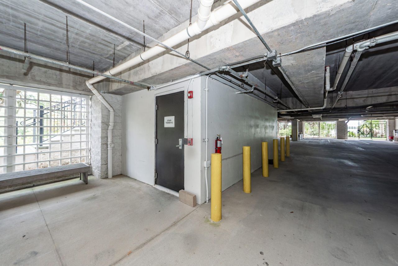 108 Fairbanks Oak Aly Photo 63