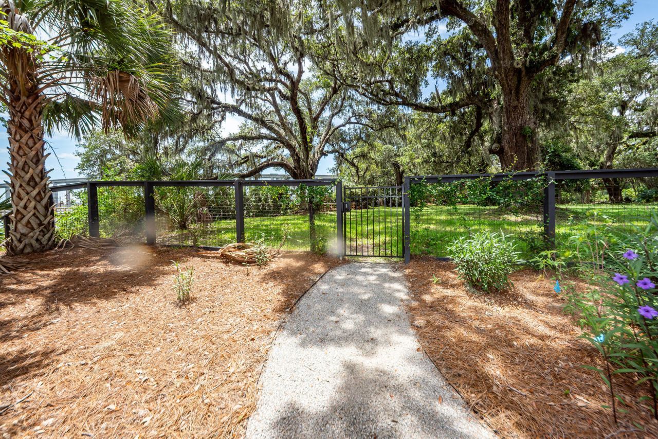 108 Fairbanks Oak Aly Photo 79