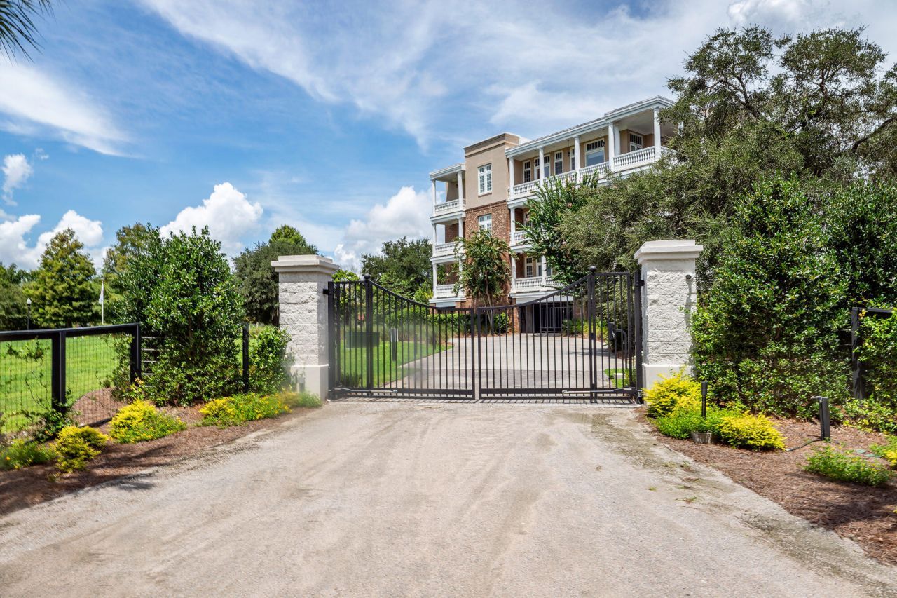 108 Fairbanks Oak Aly Photo 93