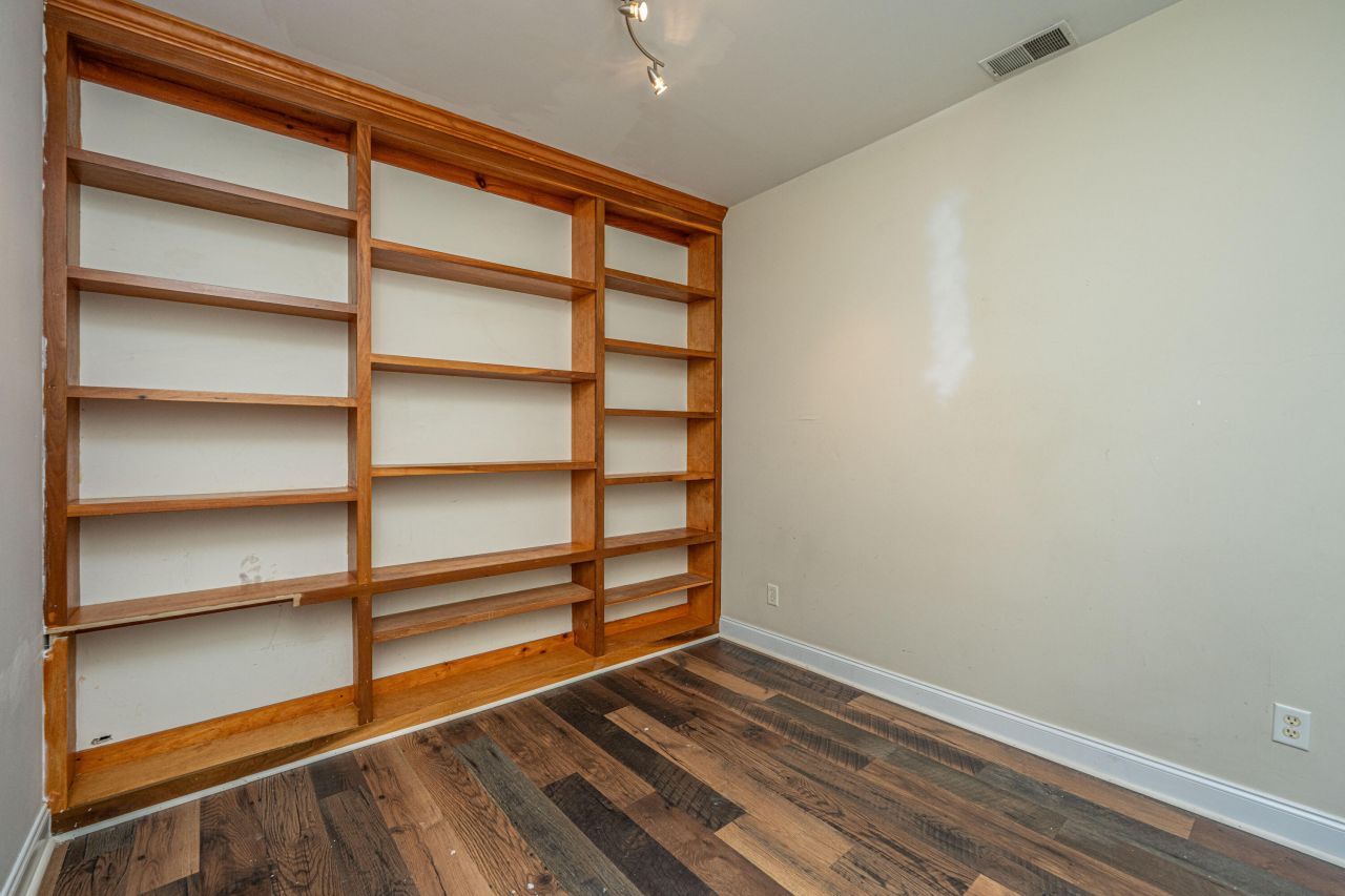 162 Charles B Gibson Avenue Photo 10