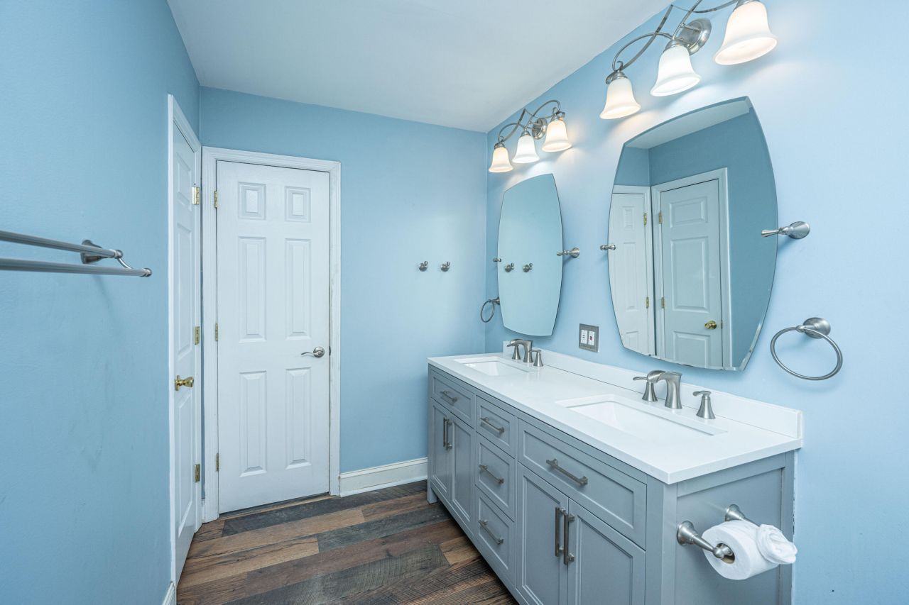 162 Charles B Gibson Avenue Photo 17