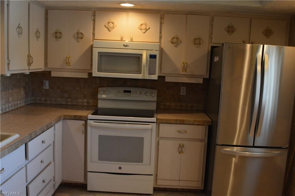 1003 SW 47th Ter, Unit 201, Cape Coral, FL 33914 Photo