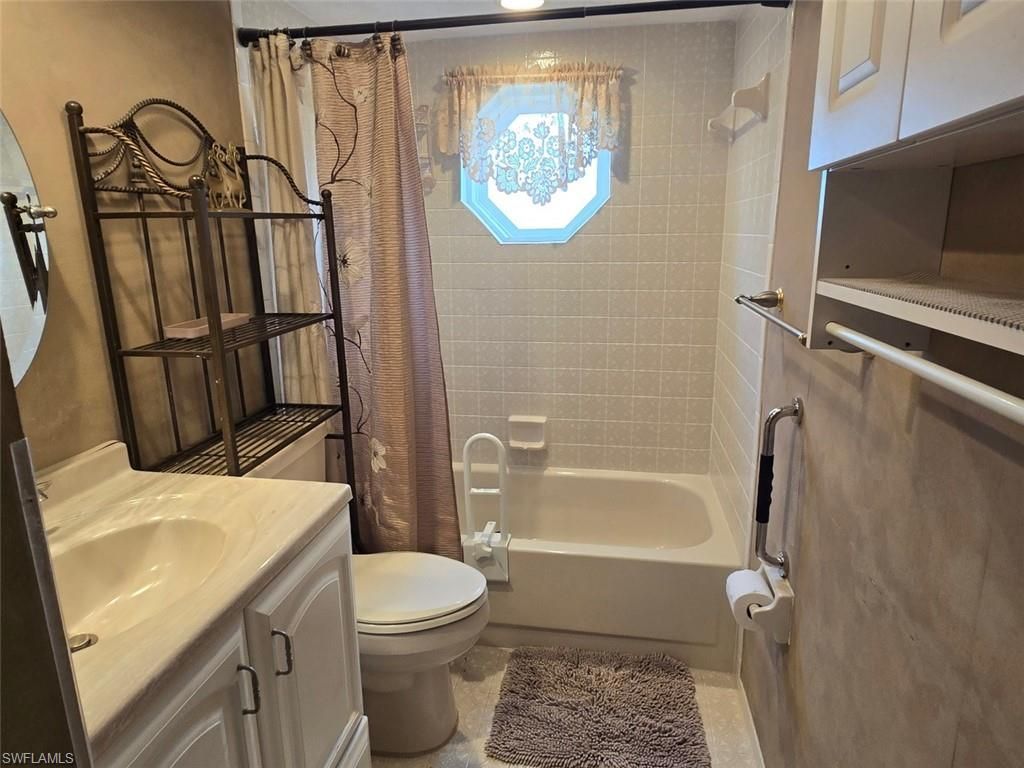 1003 SW 47th Ter, Unit 201, Cape Coral, FL 33914 Photo