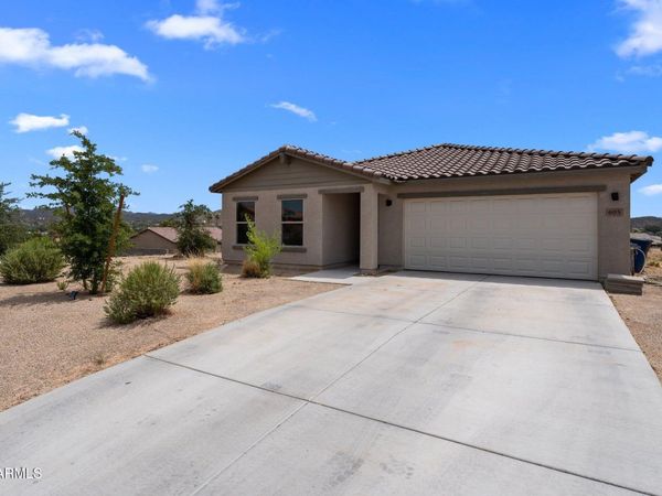 605 Vista Ridge Court, Wickenburg, AZ 85390