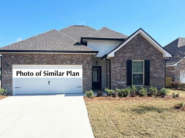 2745 Louis Circle, Crestview, FL 32536