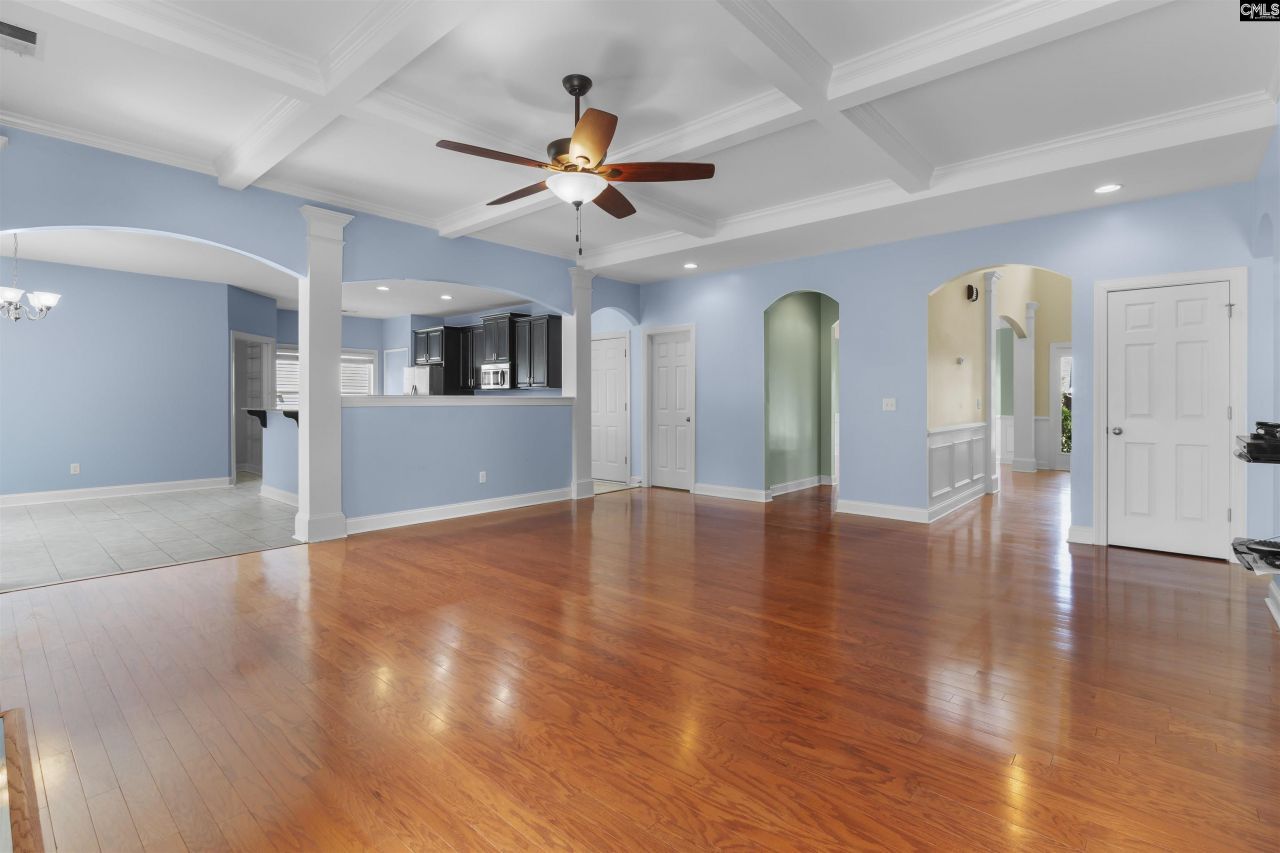 557 Briar Jump Lane Photo 11