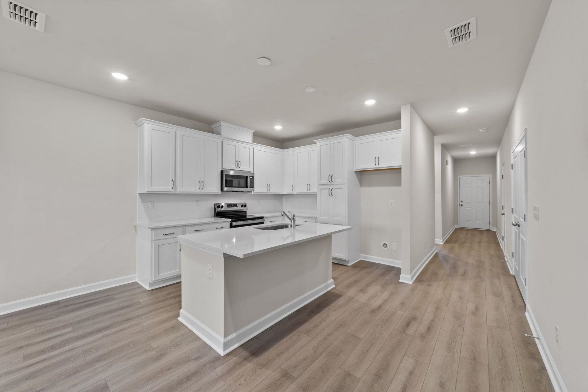 735 Ebb Tide Rd. Photo 11