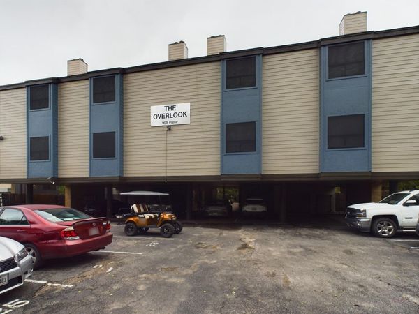 908 Poplar ST, Unit 201, Austin, TX 78705