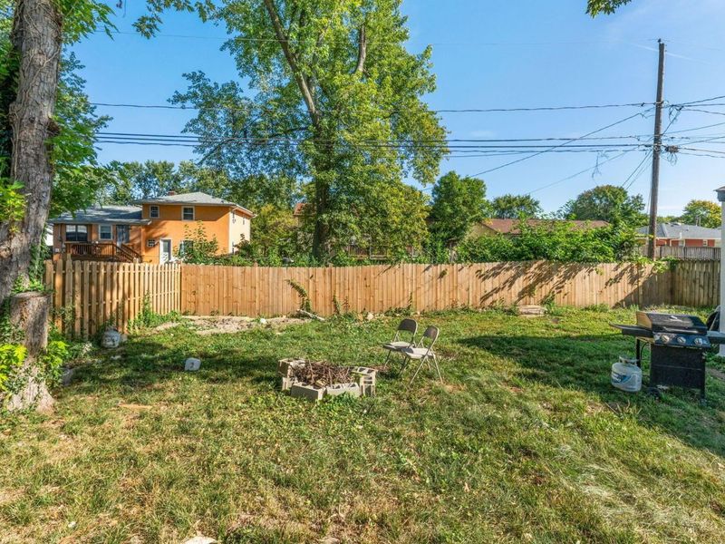 5044 Albany Drive , Columbus, OH 43232 Photo 40