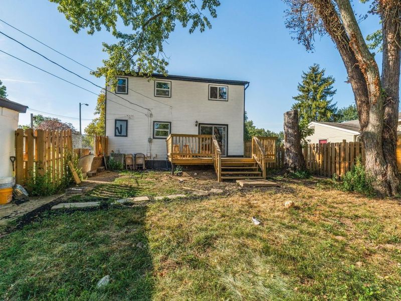 5044 Albany Drive , Columbus, OH 43232 Photo 42