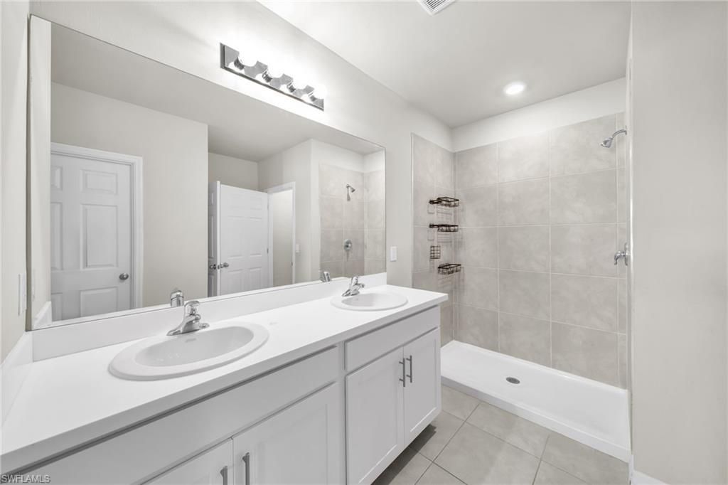 1905 NW 23rd St, Cape Coral, FL 33993 Photo