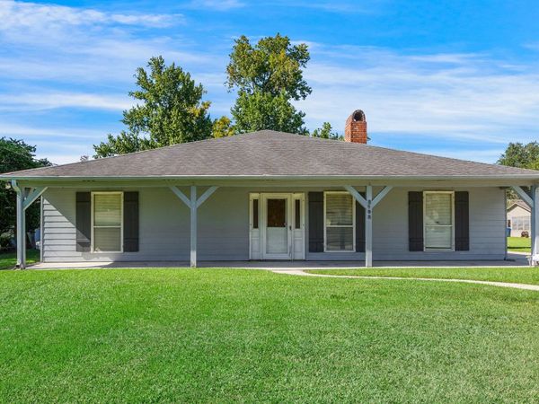 2902 Sugar Mill Road Road, New Iberia, LA 70563