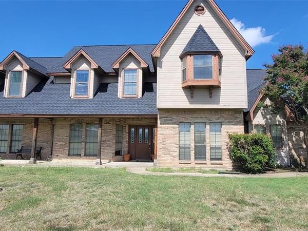 211 Bayne Road, Haslet, TX 76052