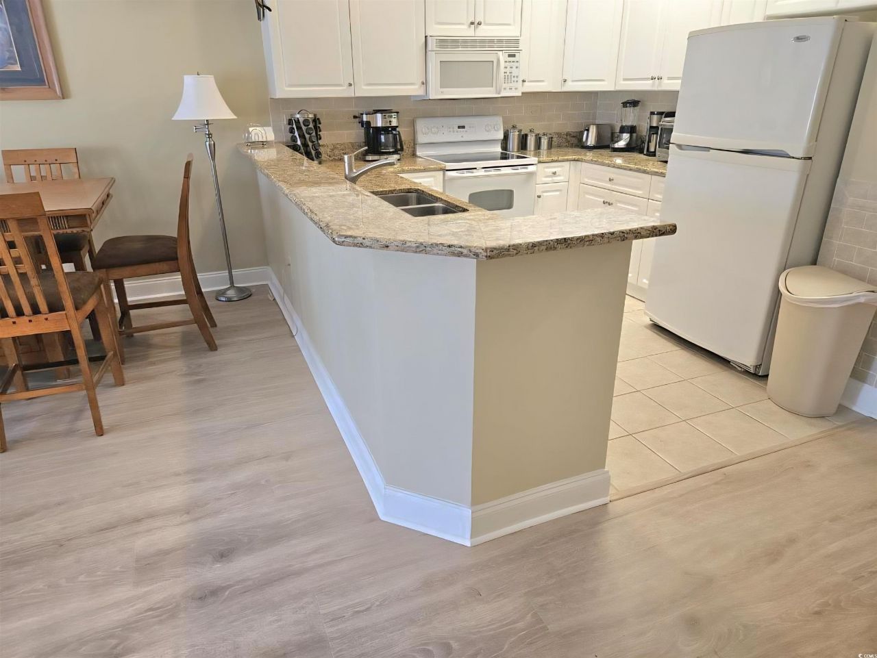 1009 World Tour Blvd. Photo 4