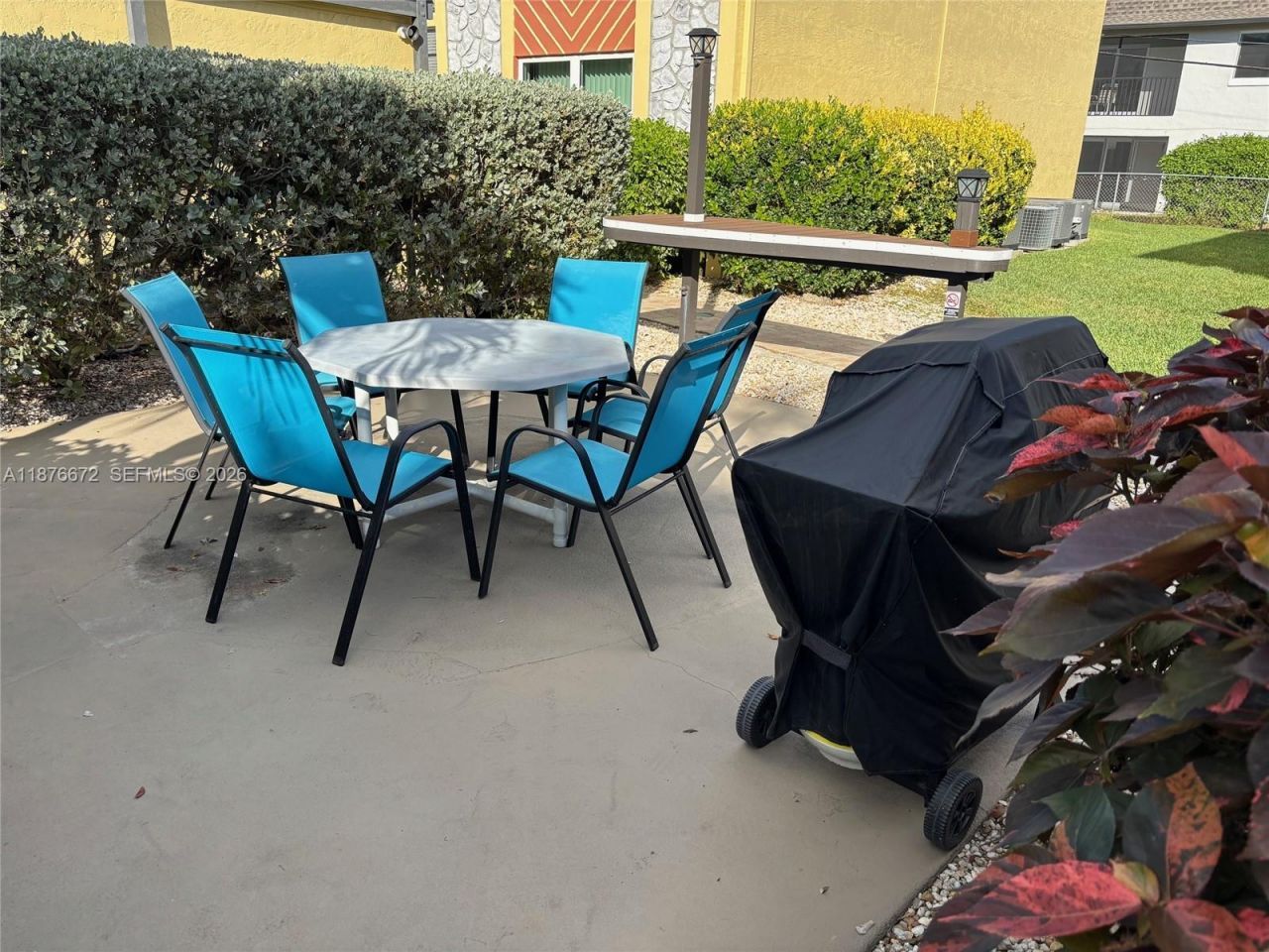 4109 SE 19th Avenue, Unit 207, Cape Coral, FL 33904 Photo