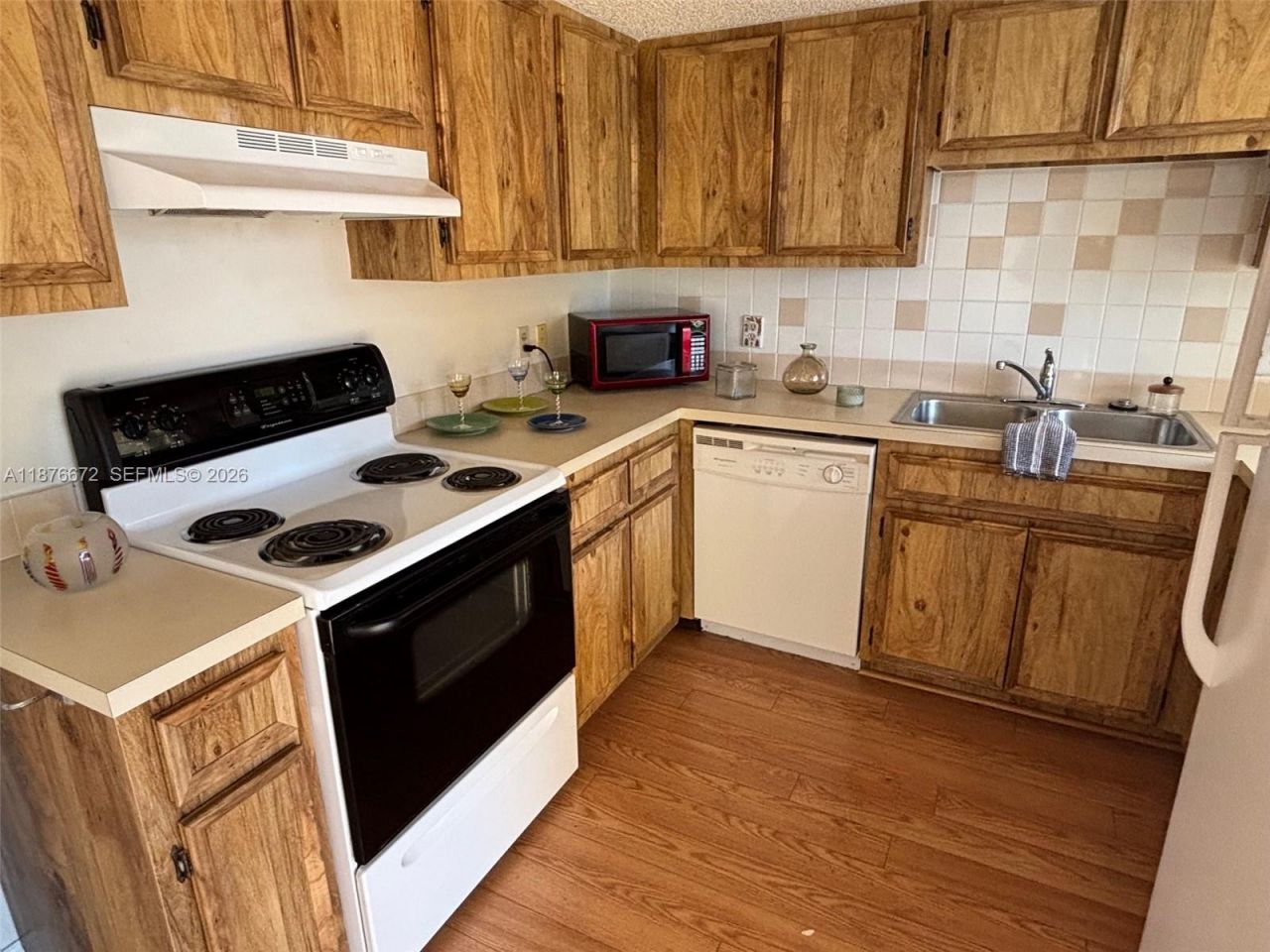 4109 SE 19th Avenue, Unit 207, Cape Coral, FL 33904 Photo