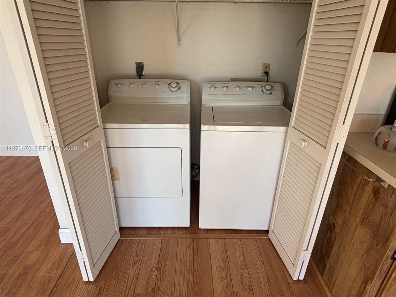 4109 SE 19th Avenue, Unit 207, Cape Coral, FL 33904 Photo