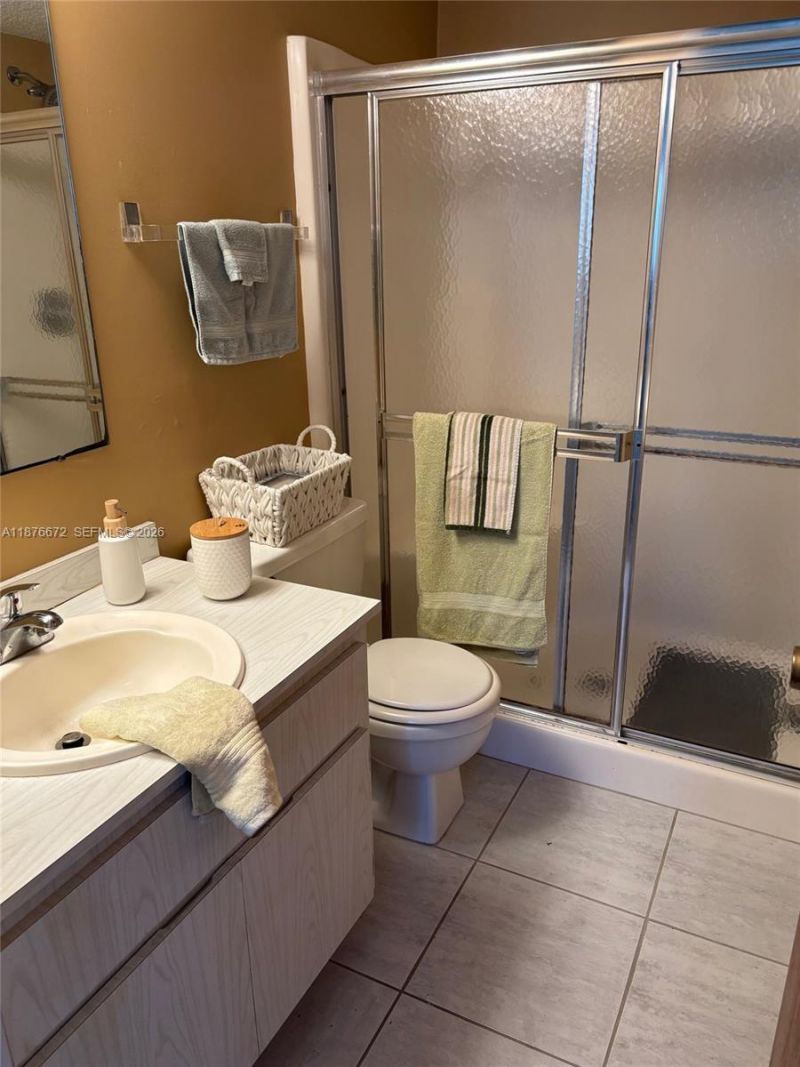 4109 SE 19th Avenue, Unit 207, Cape Coral, FL 33904 Photo