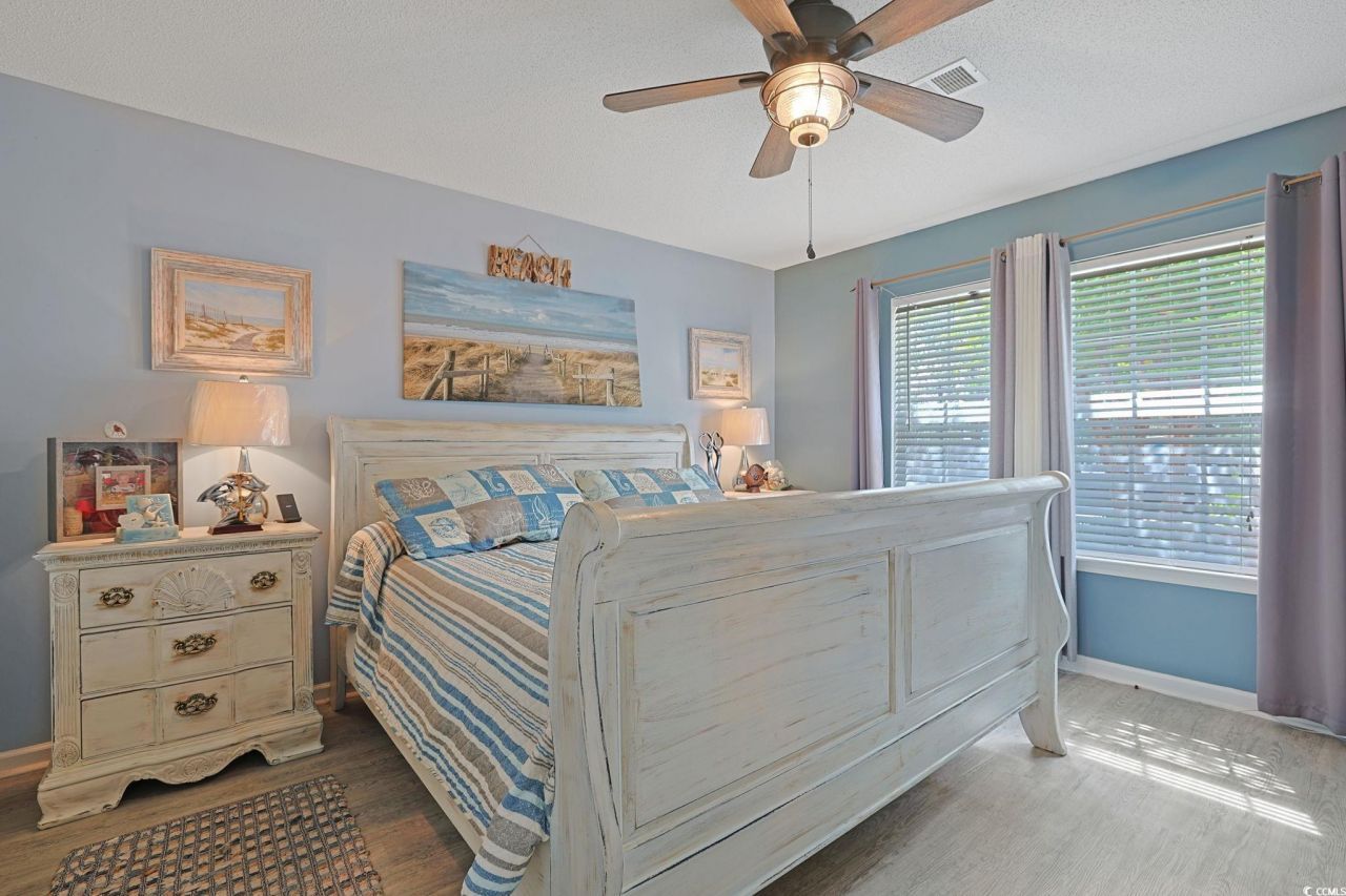 1048 Portico Loop Photo 10