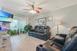 1048 Portico Loop photo 4