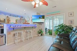 1048 Portico Loop photo 4