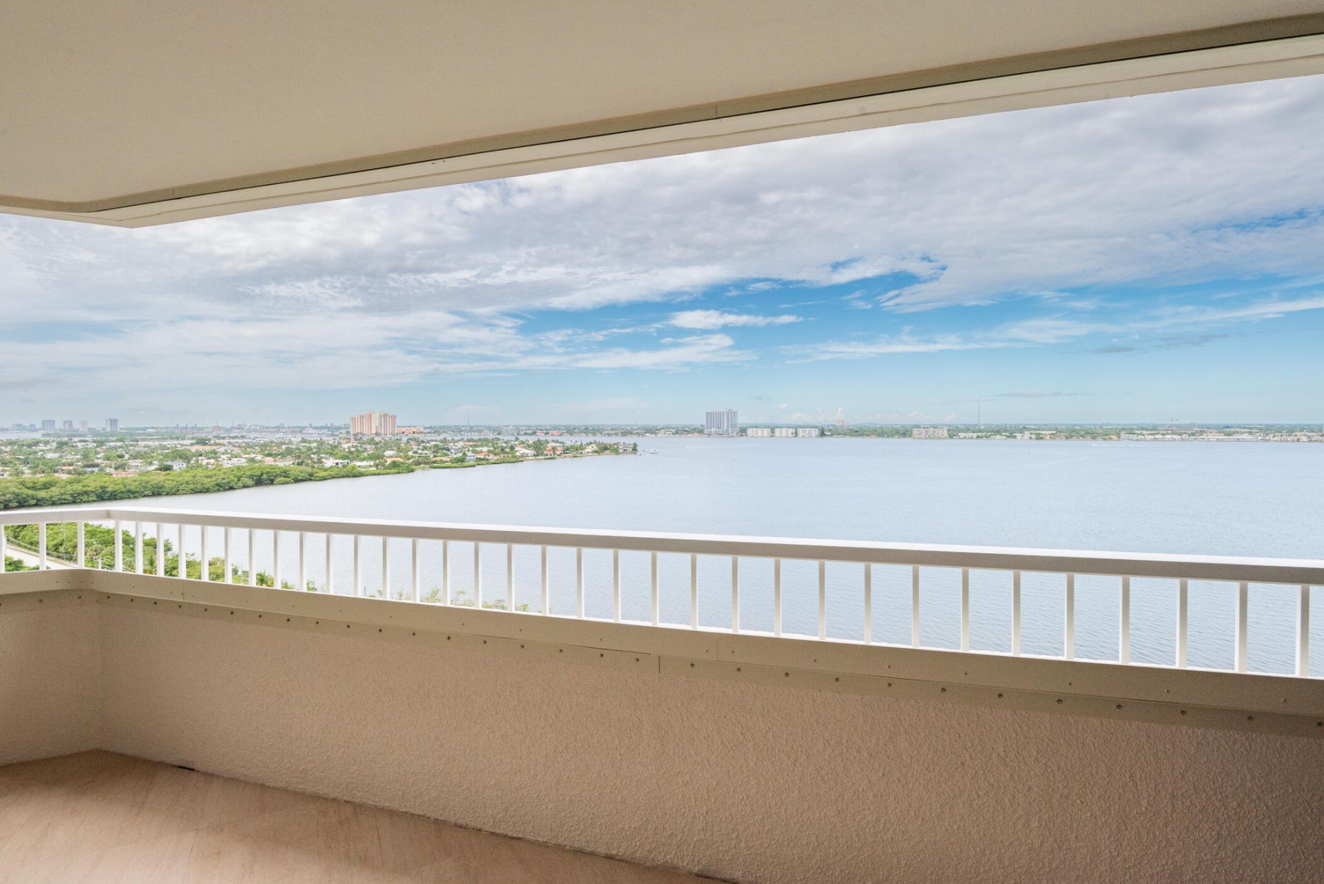 5080 N Ocean Drive, Unit 12c, Singer Island, FL 33404 Photo