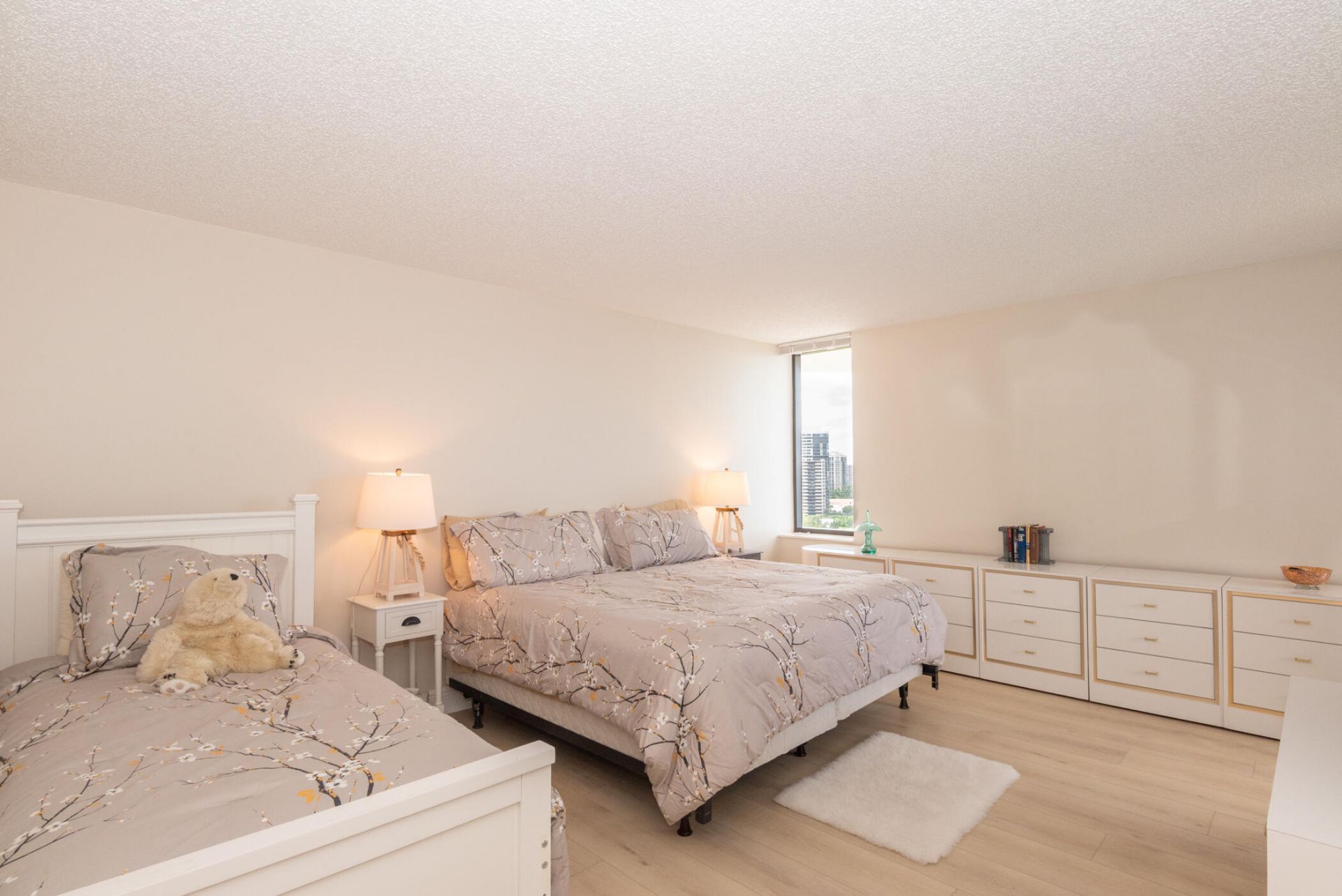 5080 N Ocean Drive, Unit 12c, Singer Island, FL 33404 Photo