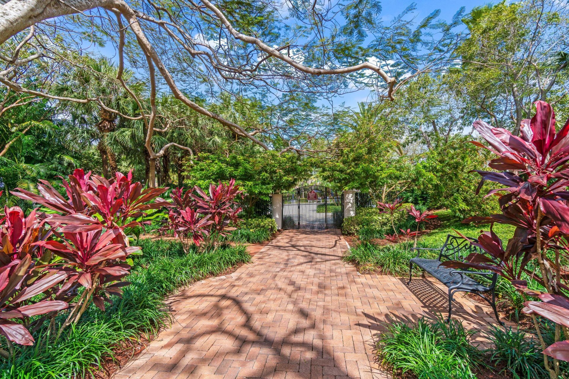 6638 NW 27th Avenue, Boca Raton, FL 33496 Photo