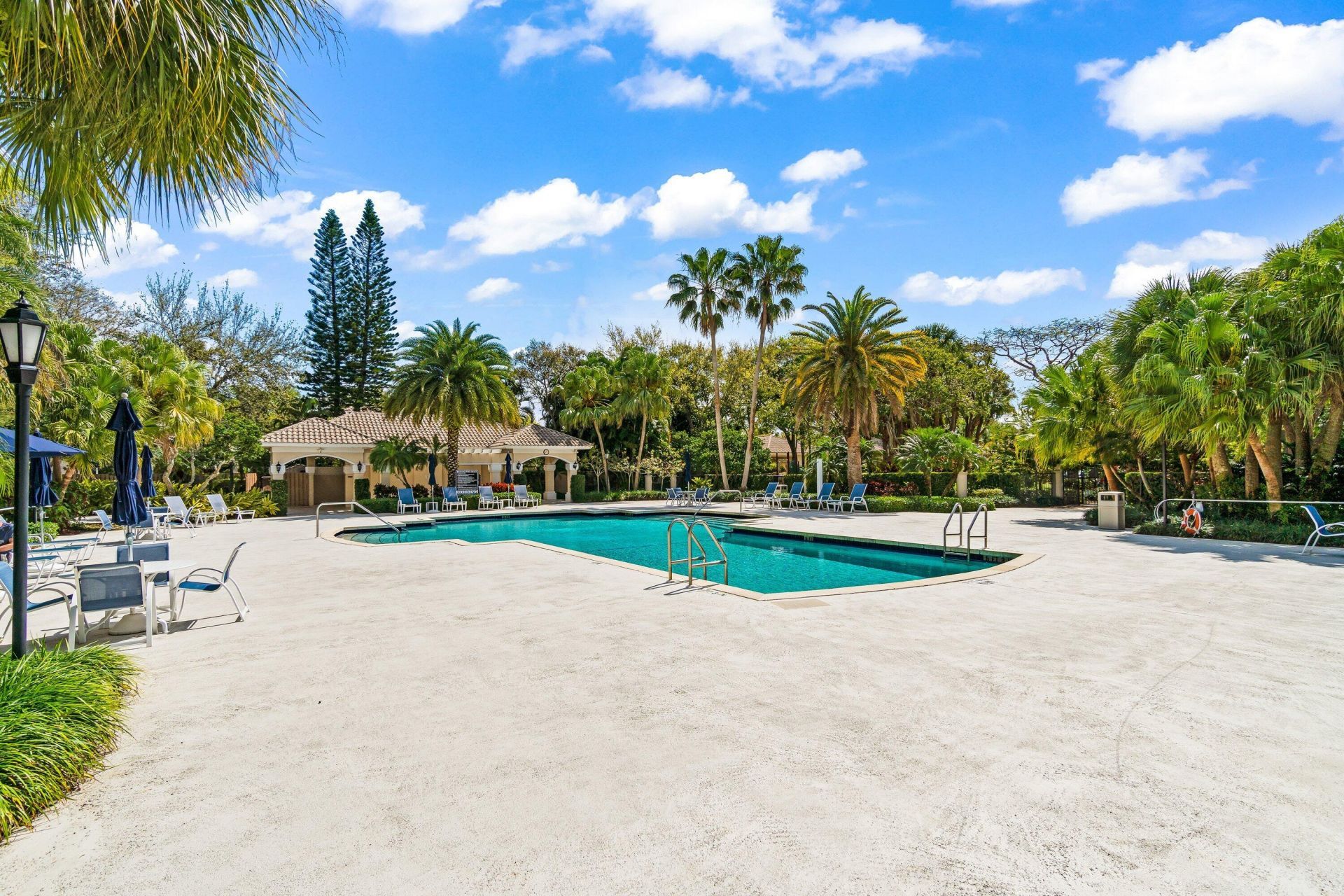 6638 NW 27th Avenue, Boca Raton, FL 33496 Photo