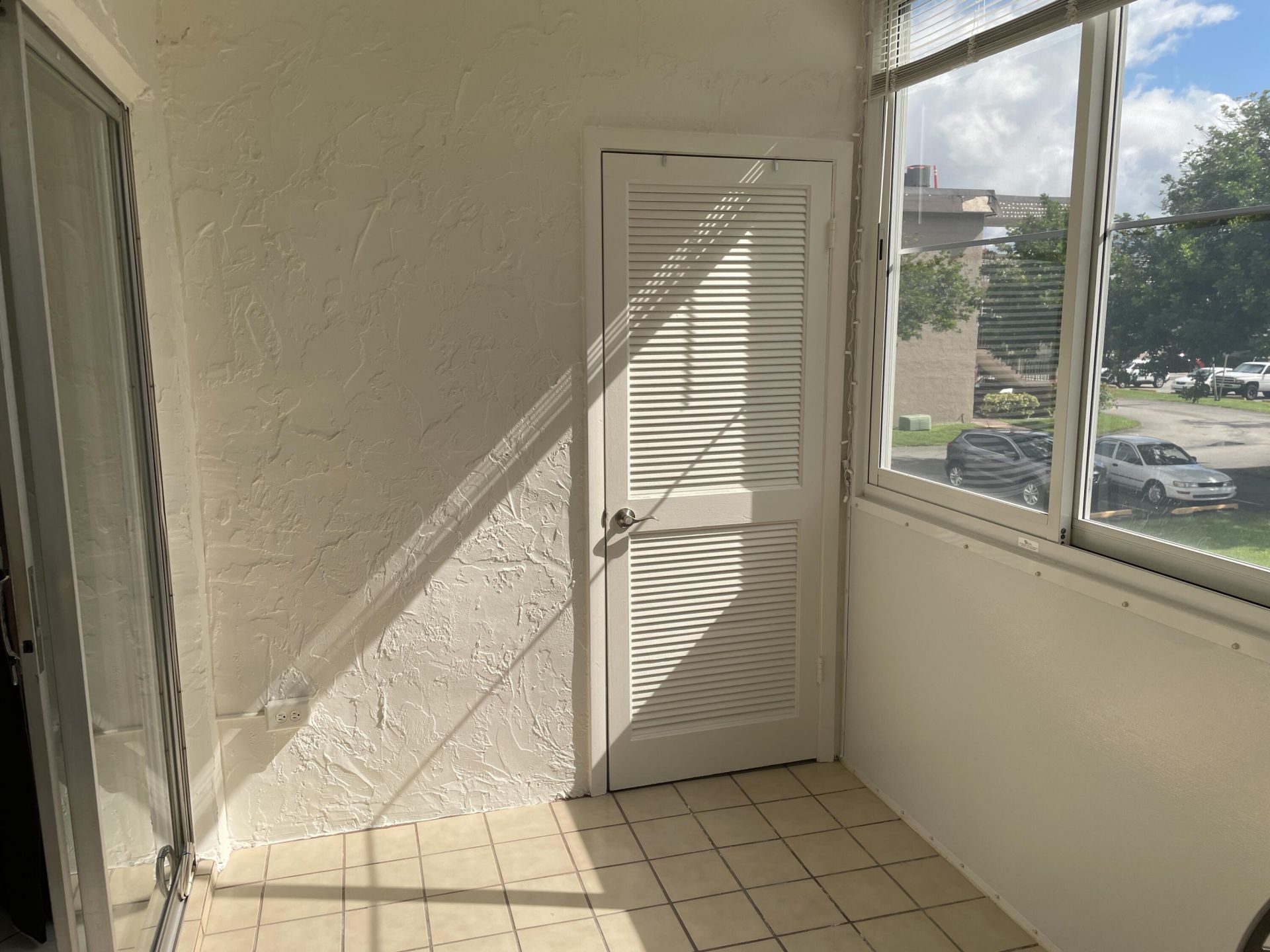 705 Lori Drive, Unit 206, Palm Springs, FL 33461 Photo