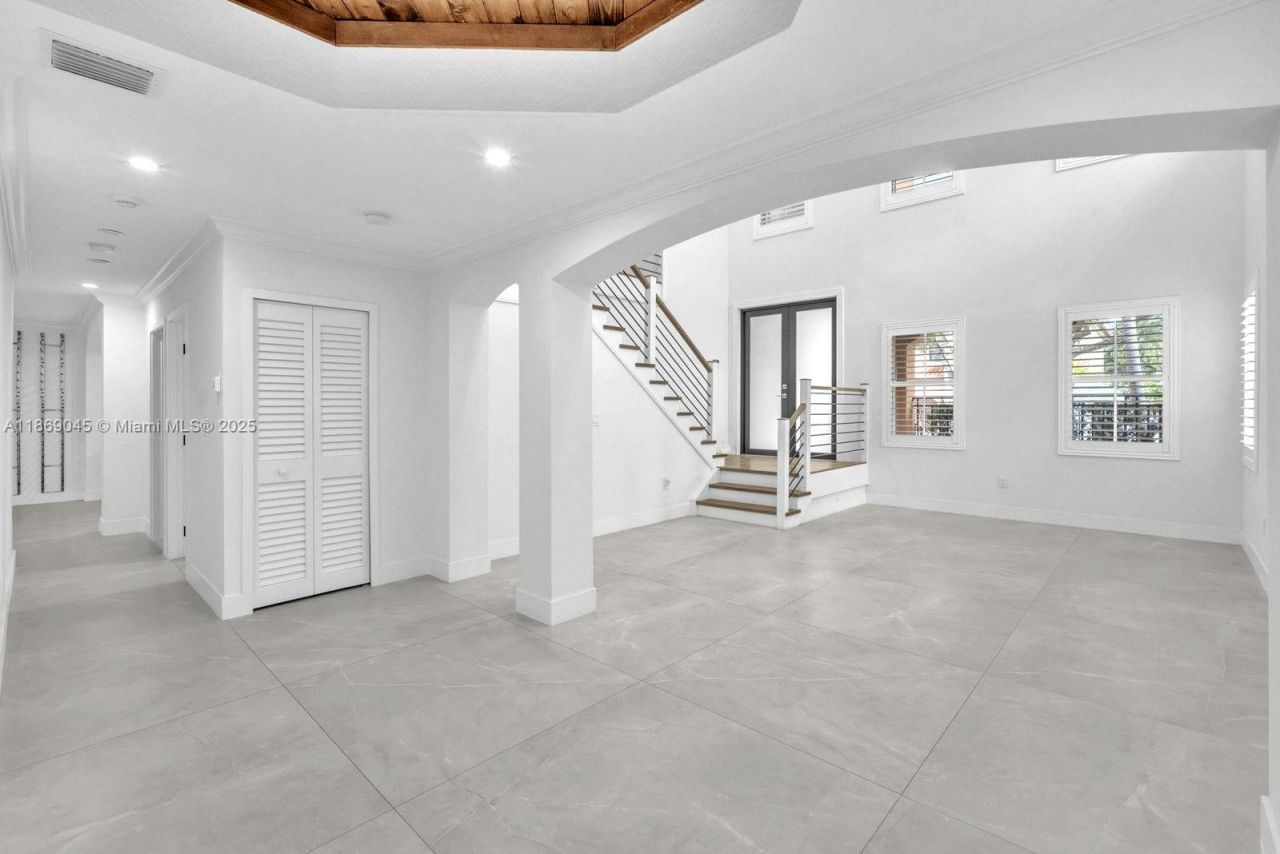 15244 SW 29th Ter, Miami, FL 33185 Photo